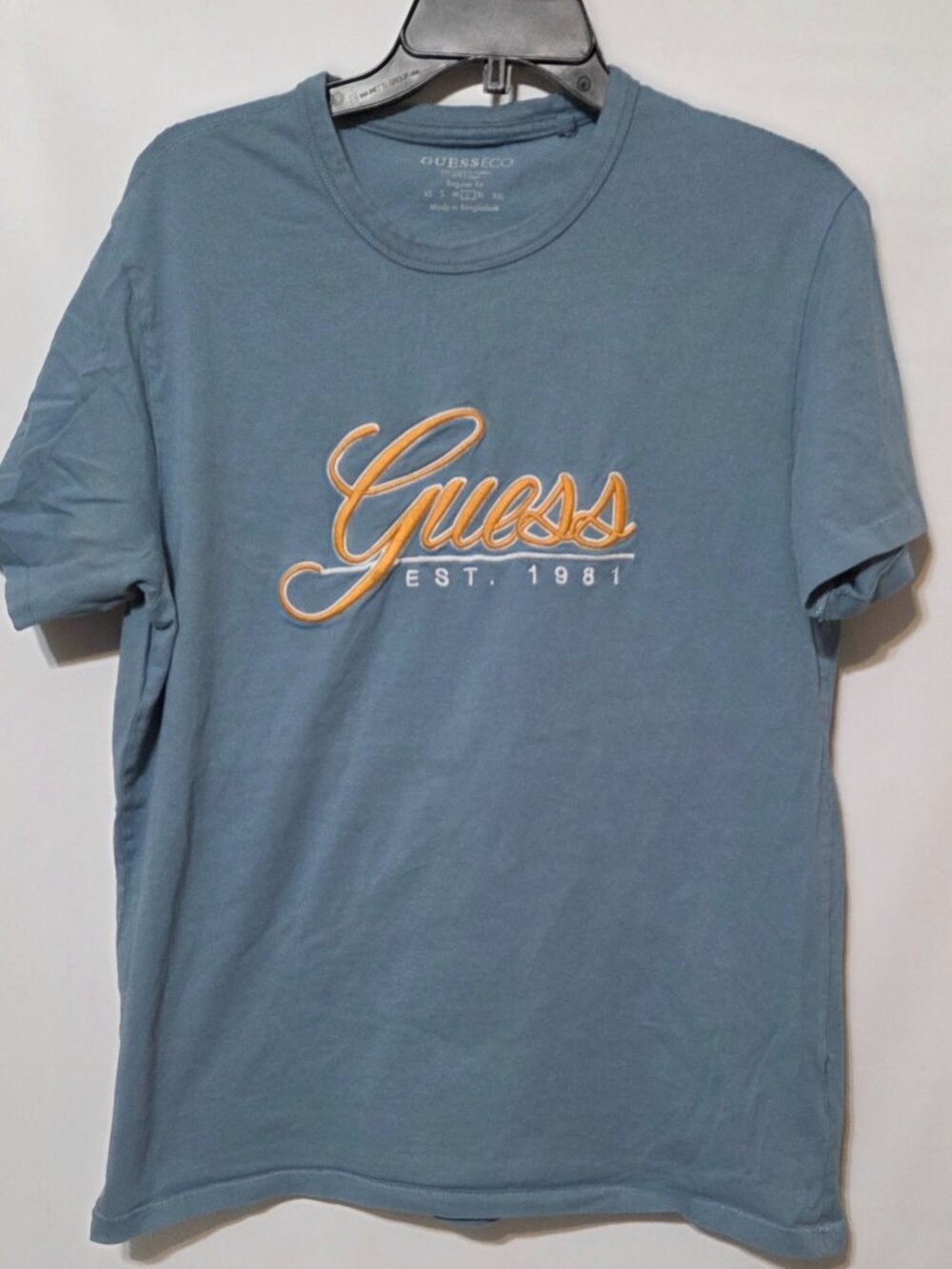 RARE Guess ECO 3D Embroidered Logo Men's T-Shirt Smoke Blue SIZE: Large